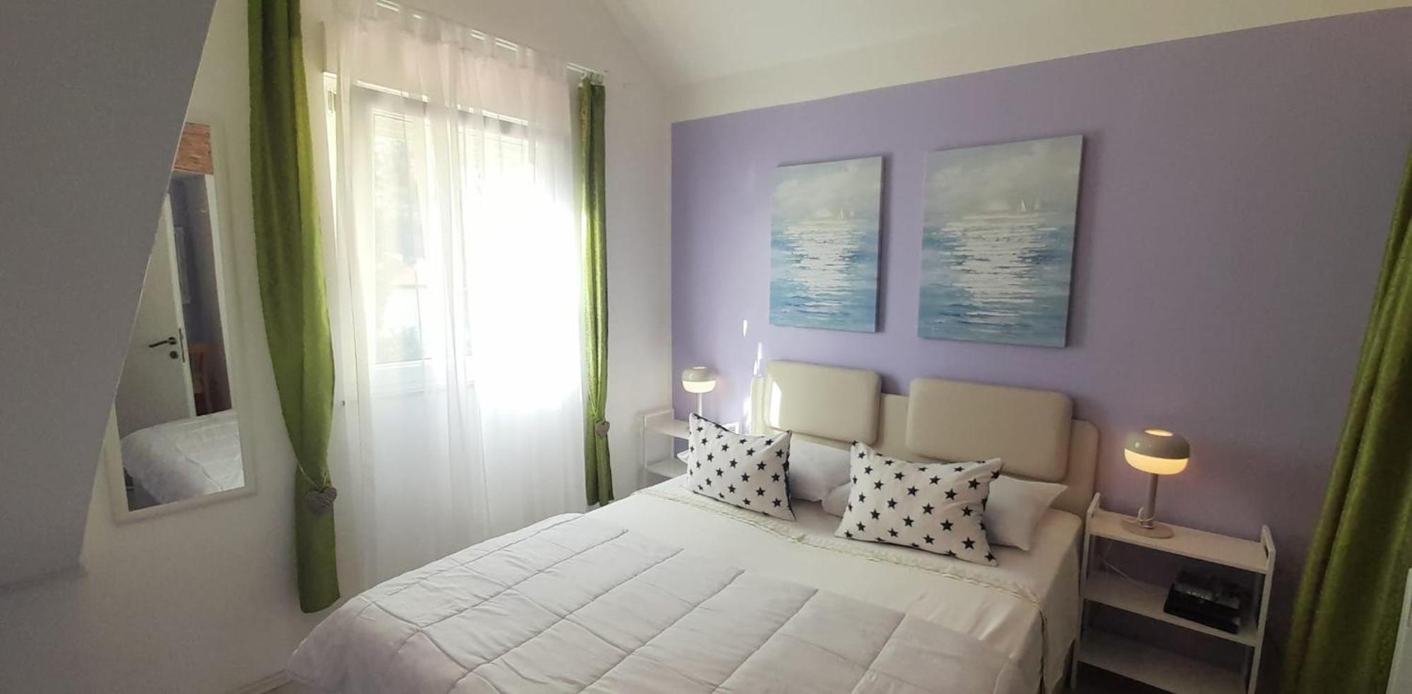 Apartment Sea View Mouth Cetina أوميس المظهر الخارجي الصورة